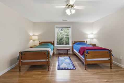 8 Ruth Terrace Falmouth MA 02536