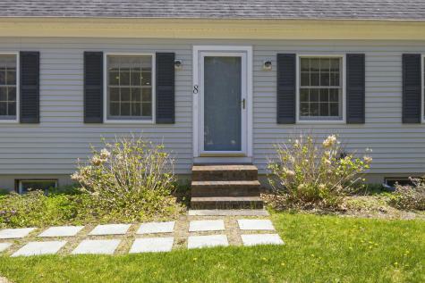 8 Ruth Terrace Falmouth MA 02536