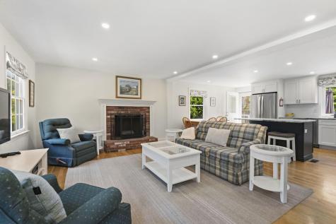 8 Ruth Terrace Falmouth MA 02536