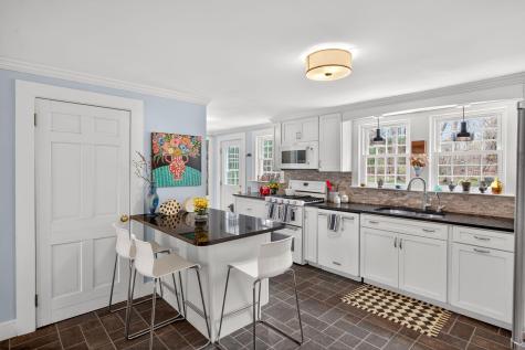 32 Crescent Street Plympton MA 02367