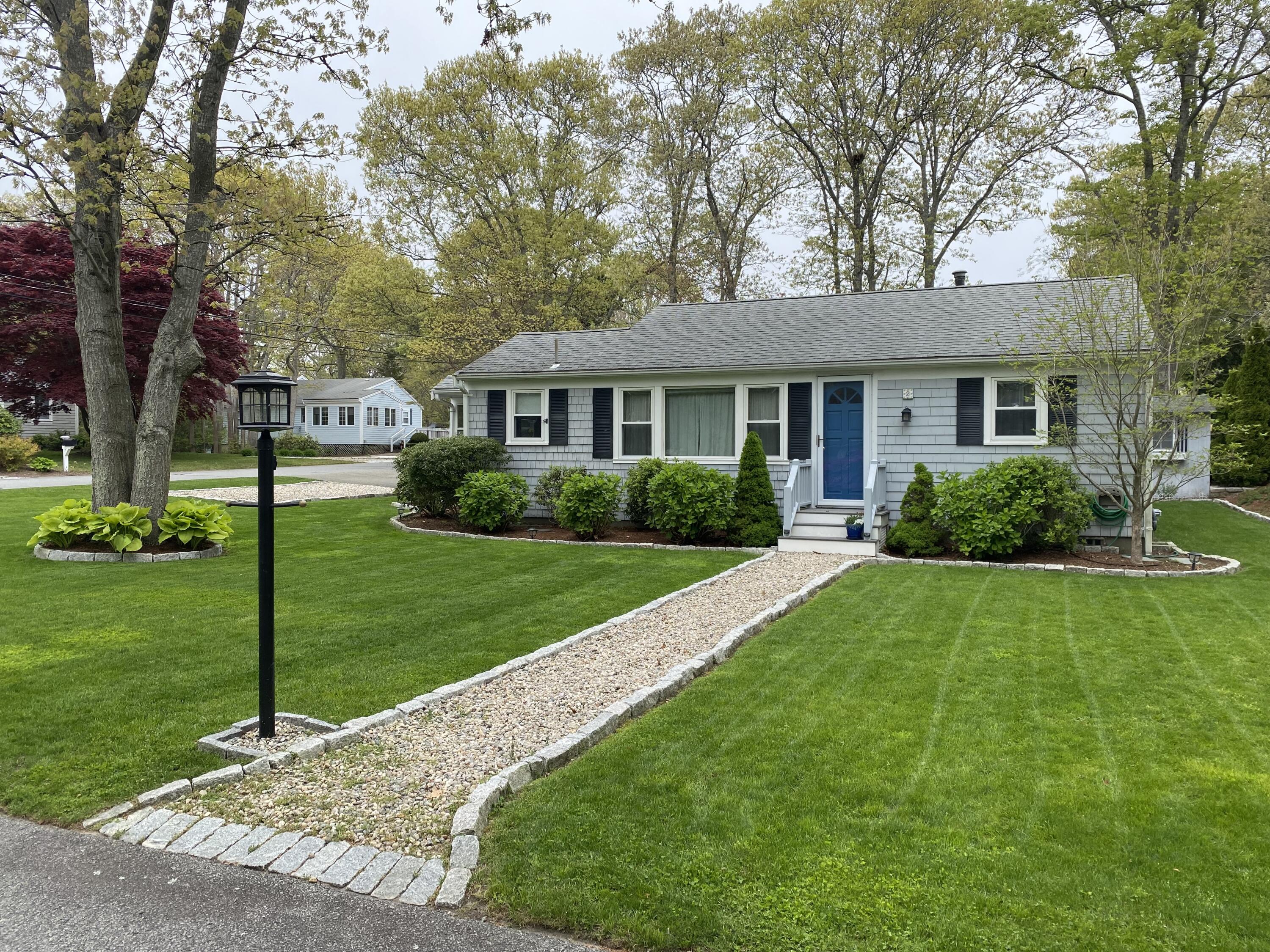 2 Naushon Road Mashpee MA 02649