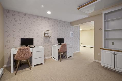 31 Village Dennis MA 02638