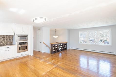 9 Meredith Drive Falmouth MA 02536