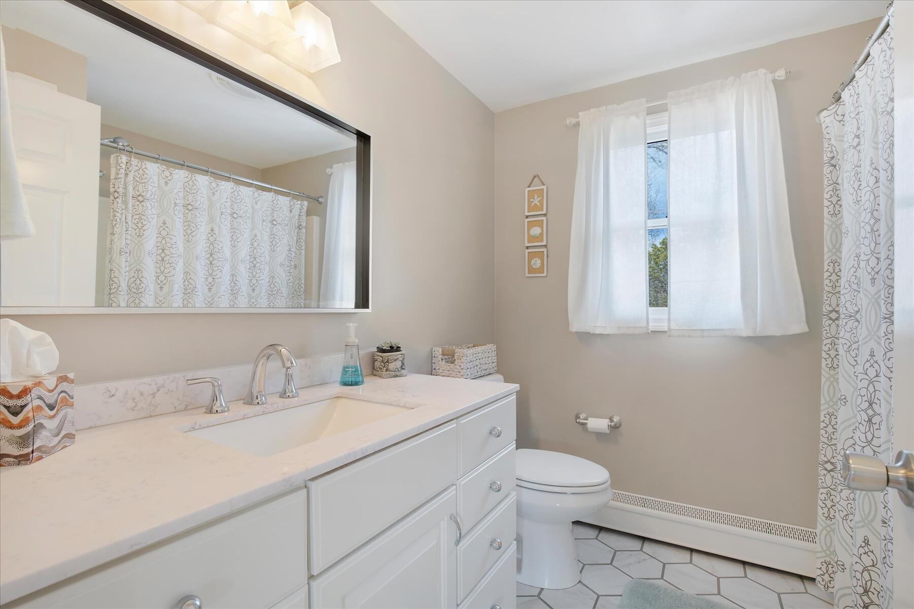 20 Cornhill Road Falmouth MA 02536