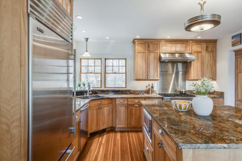 32 Areys Lane Orleans MA 02653