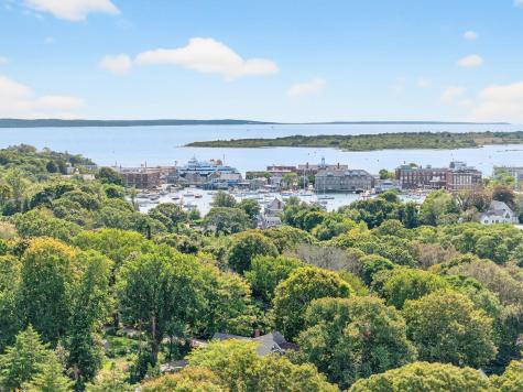 54 Whitman Road Falmouth MA 02543