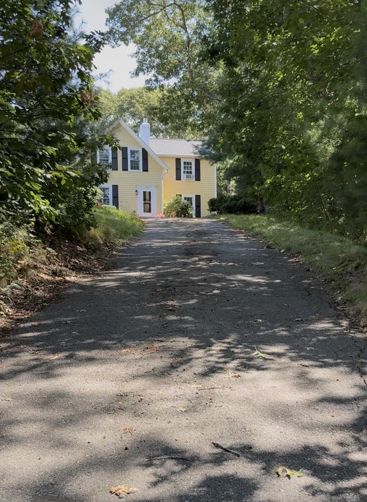 775 Shore Road Pocasset MA 02559