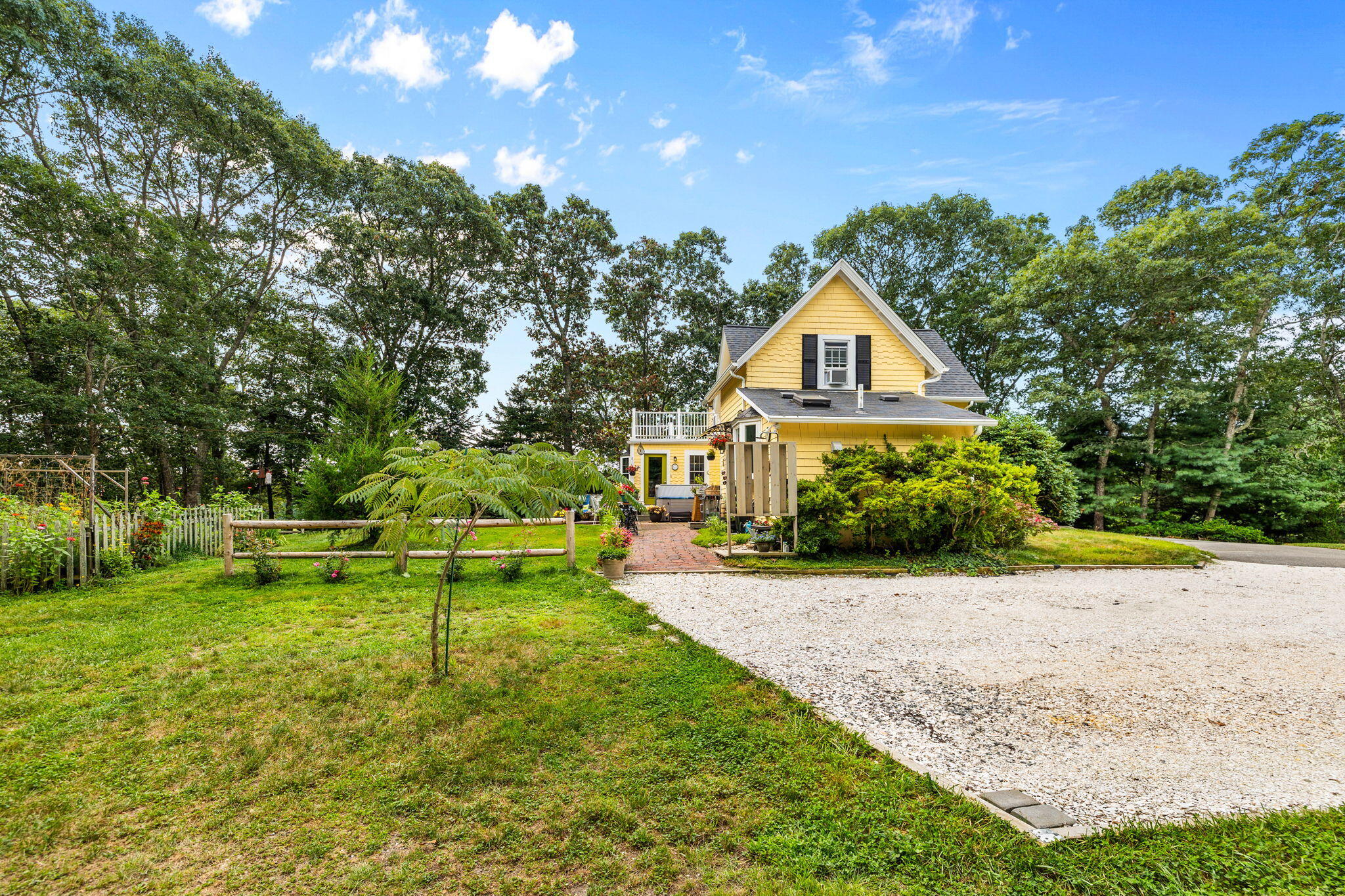 775 Shore Road Pocasset MA 02559