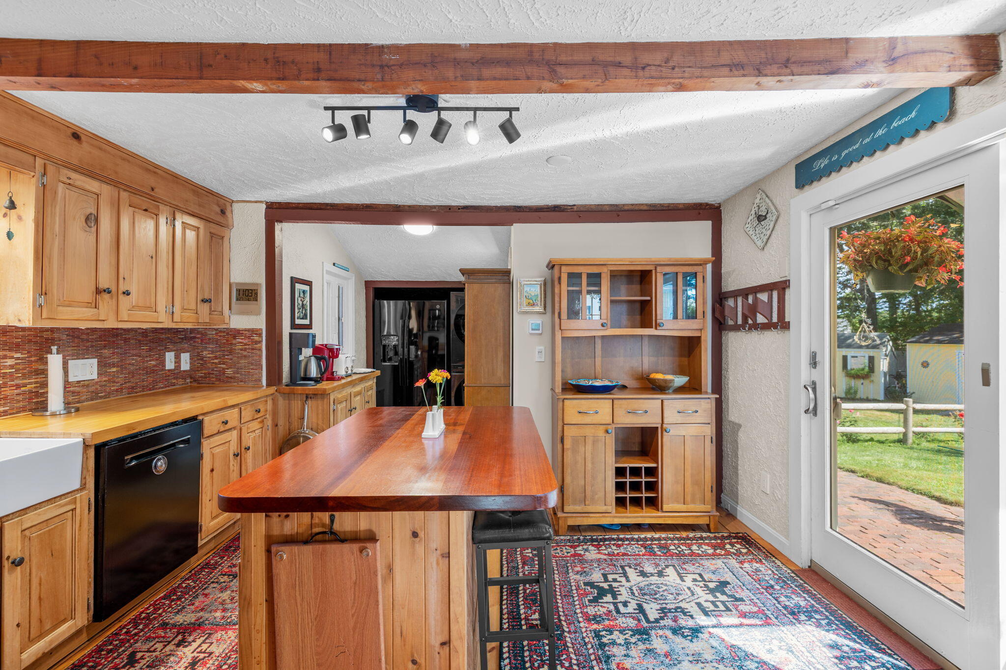 775 Shore Road Pocasset MA 02559
