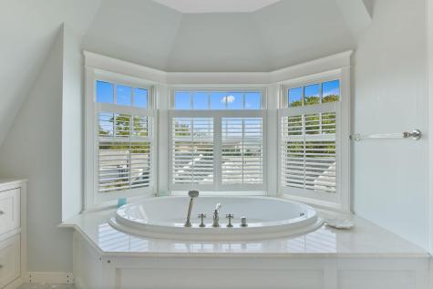 22 Kent Road Barnstable MA 02630