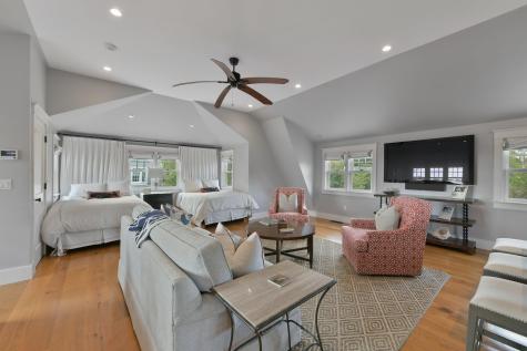22 Kent Road Barnstable MA 02630