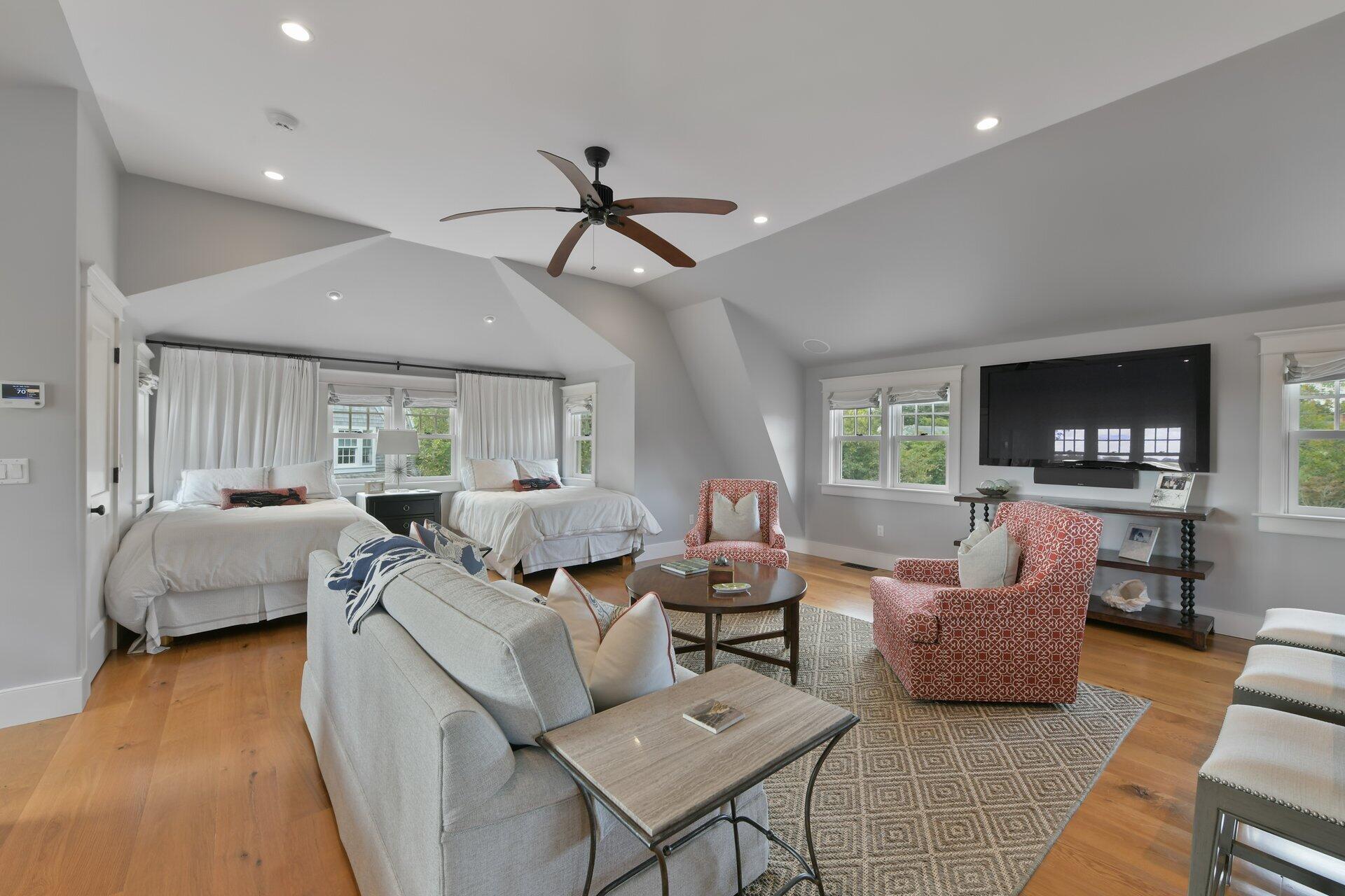 22 Kent Road Barnstable MA 02630