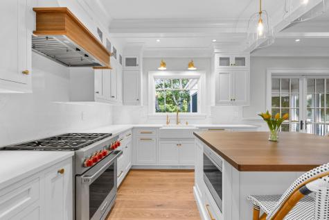 287 Cedar Street Chatham MA 02633