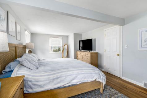 2 Montauk Street Falmouth MA 02536