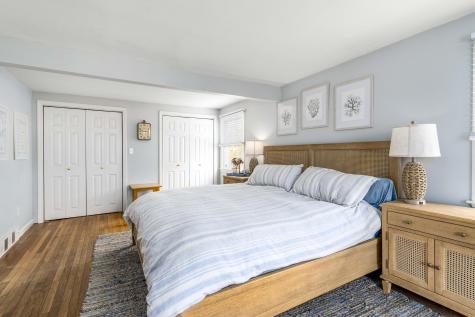 2 Montauk Street Falmouth MA 02536