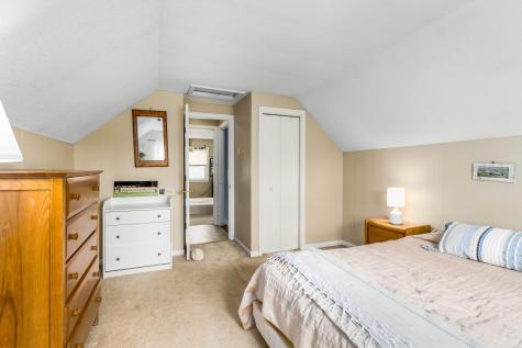 2 Montauk Street Falmouth MA 02536