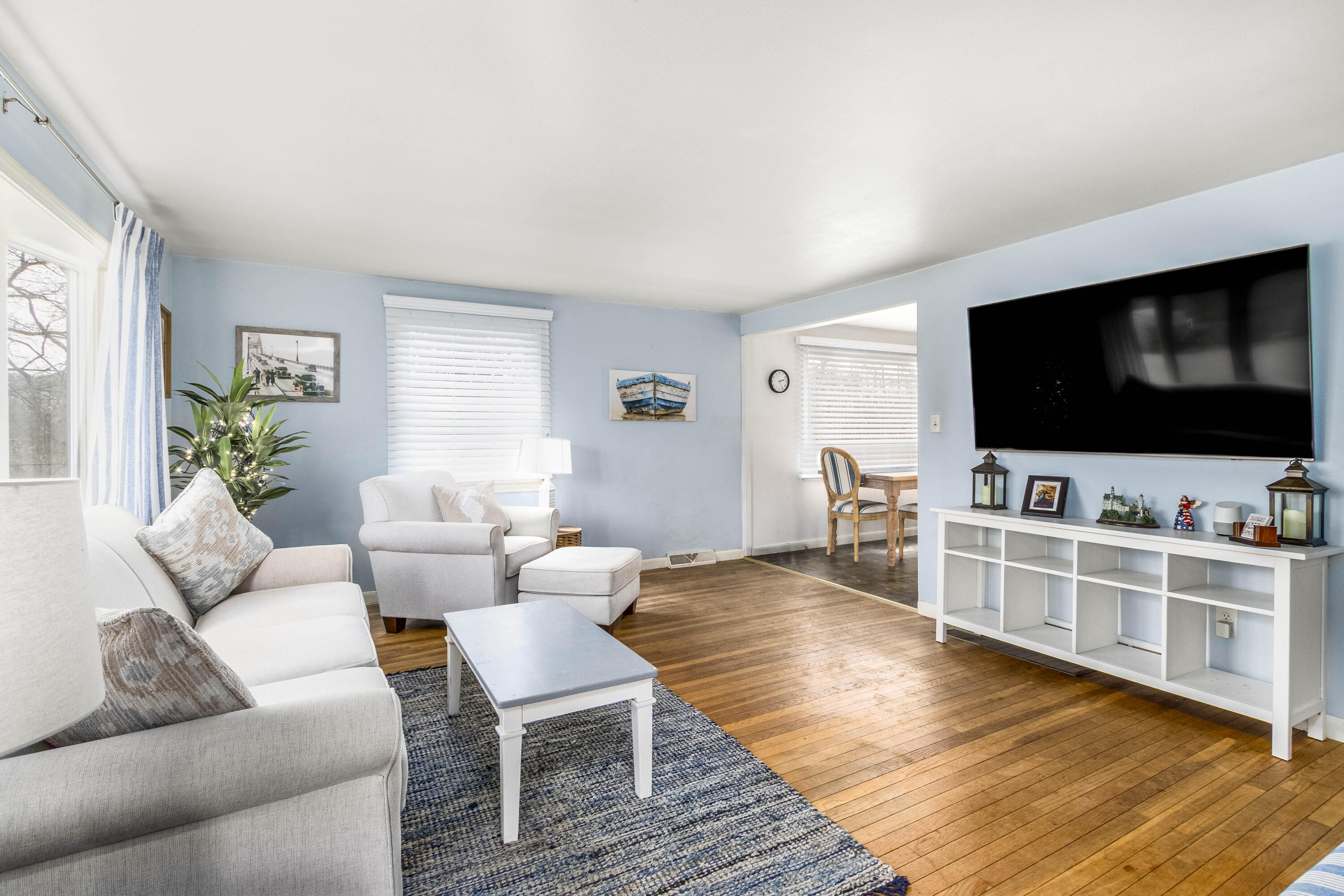 2 Montauk Street Falmouth MA 02536