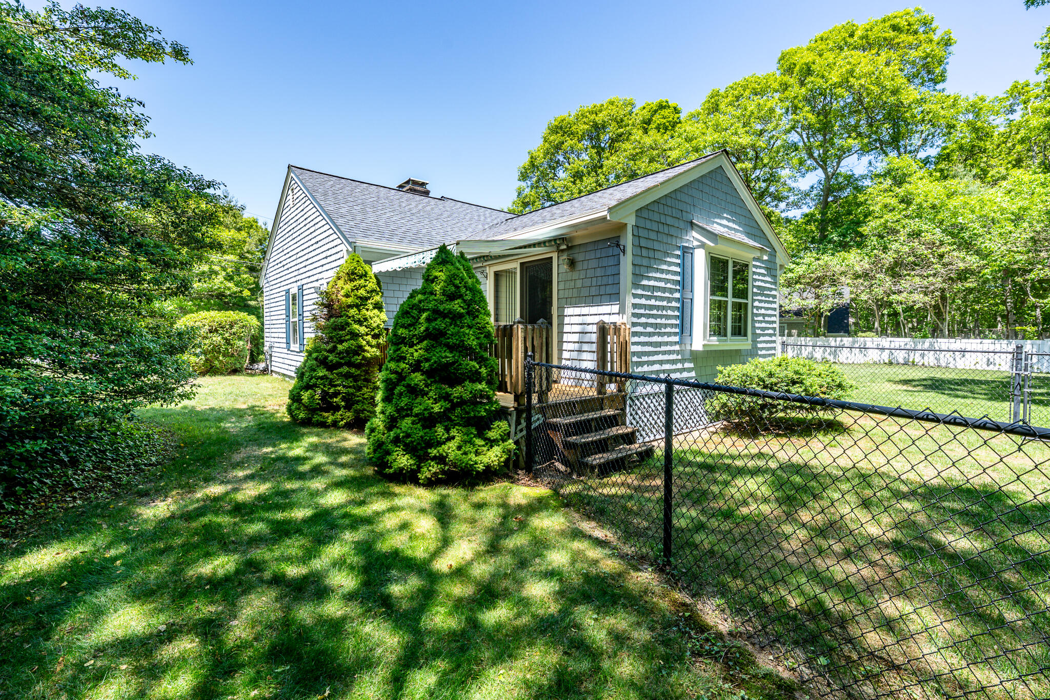 18 Goat Field Lane Hyannis MA 02601