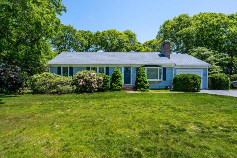 18 Goat Field Lane Barnstable MA 02601