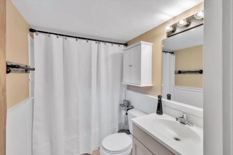 330 Harwich Road Brewster MA 02631