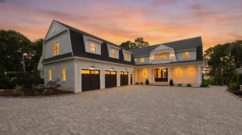 26 Wheeler Road Mashpee MA 02649