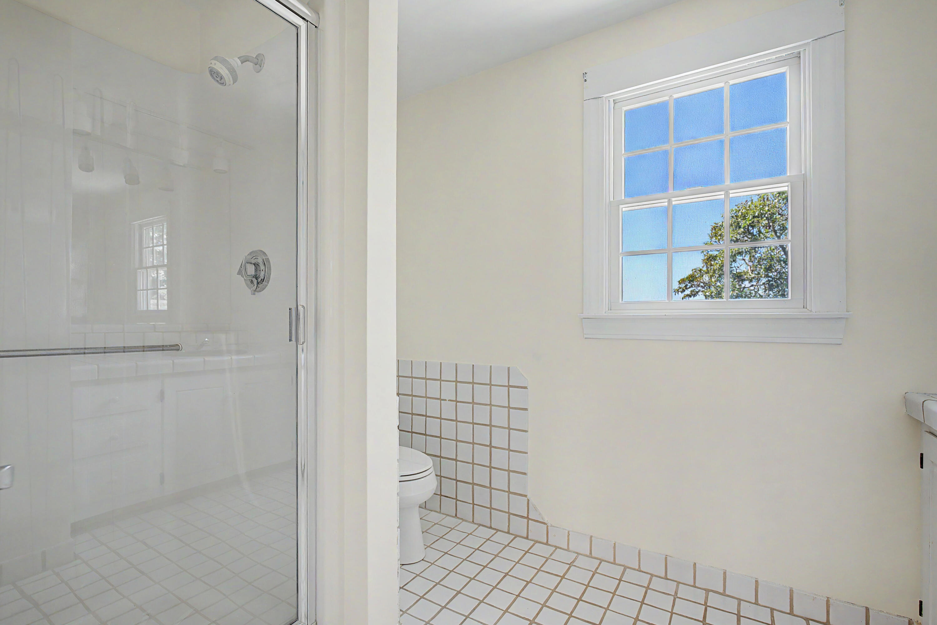 4 Maureens Way MA 02638