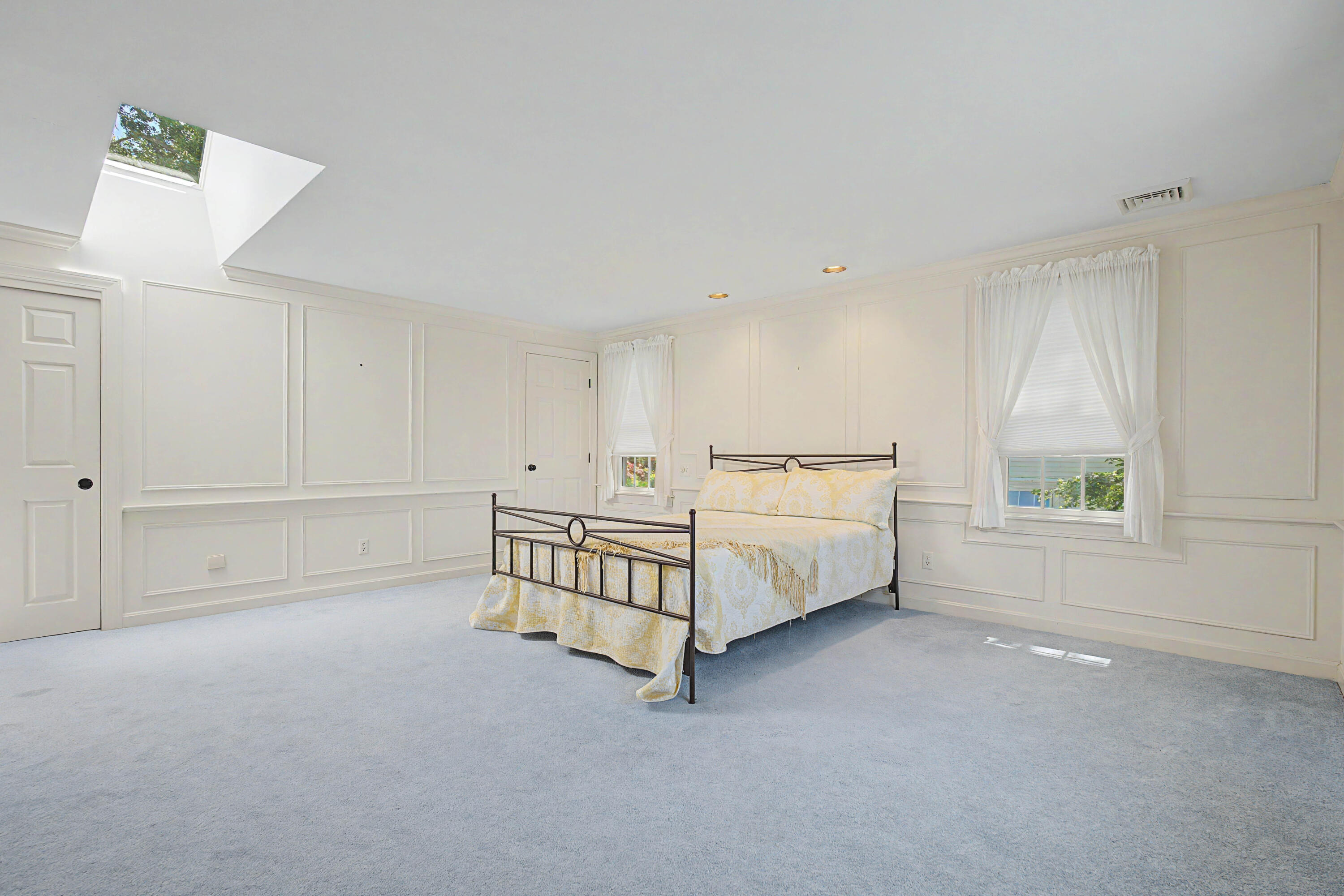 4 Maureens Way MA 02638