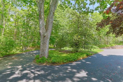 101 Two Ponds Road Falmouth MA 02540