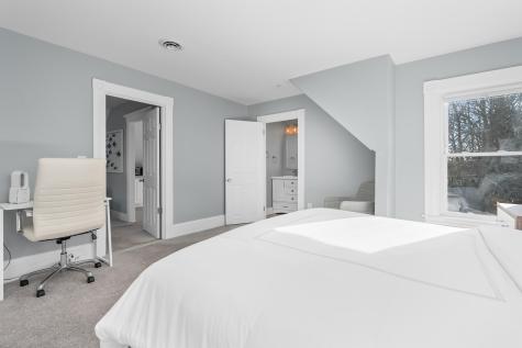 515 Route 28 Harwich MA 02646