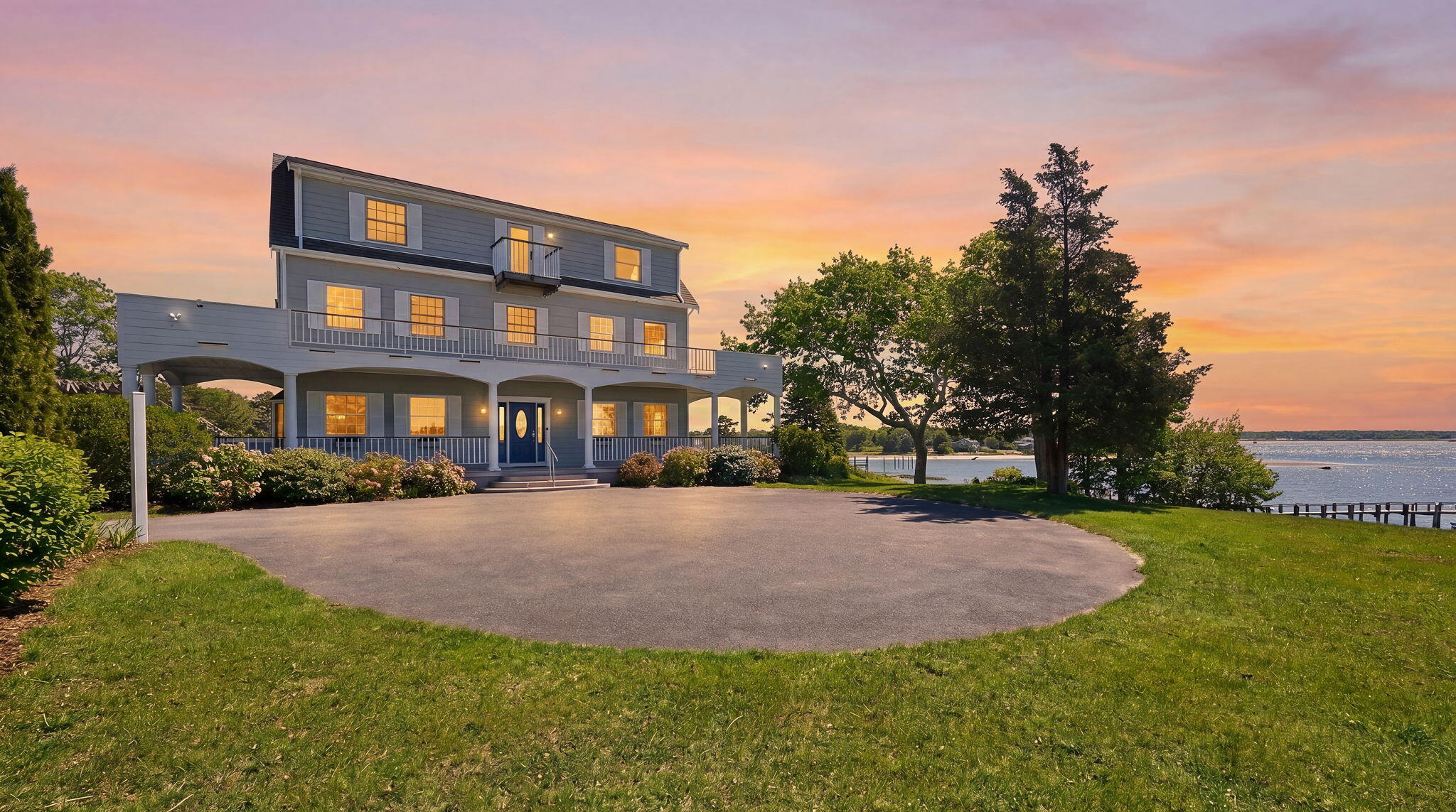 12 Groveland Street Buzzards Bay MA 02532