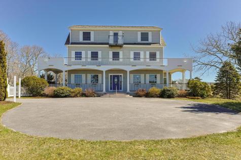 12 Groveland Street Wareham MA 02532