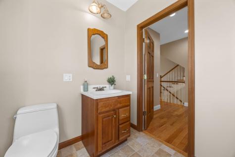 12 Groveland Street Wareham MA 02532