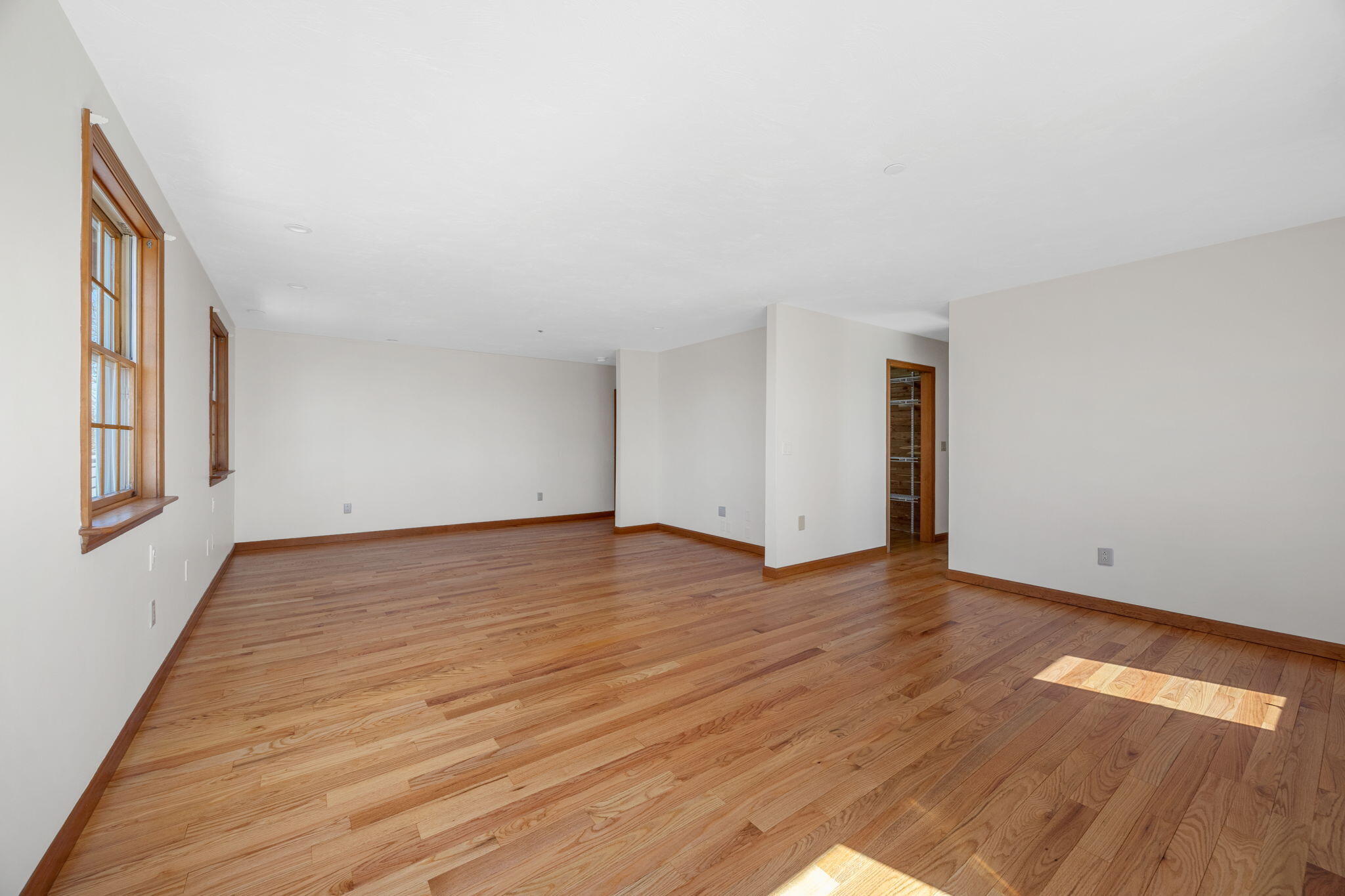 12 Groveland Street Wareham MA 02532