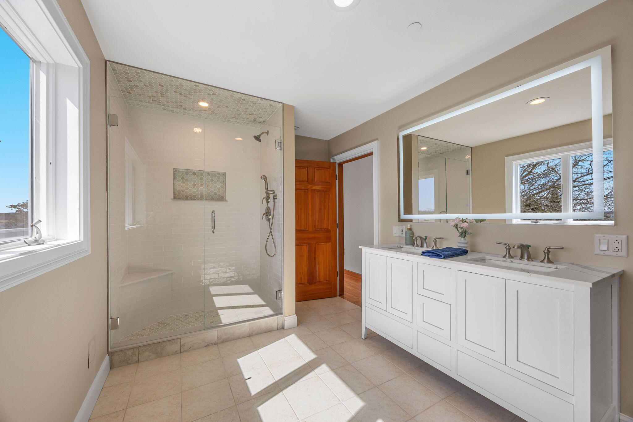 12 Groveland Street Wareham MA 02532