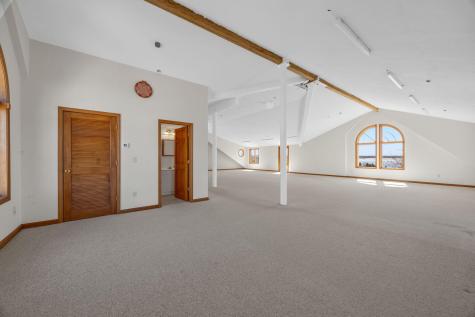 12 Groveland Street Wareham MA 02532