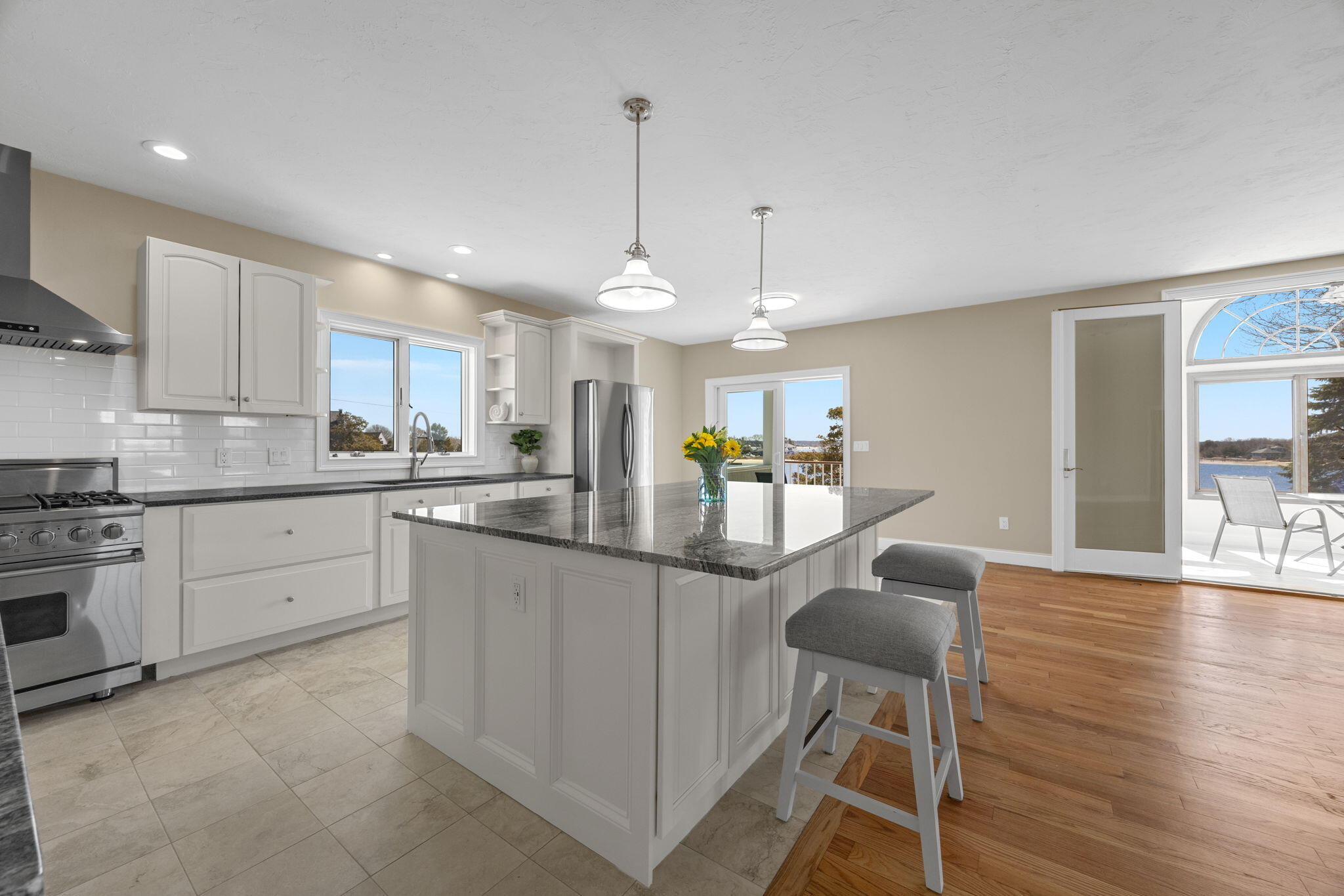 12 Groveland Street Wareham MA 02532