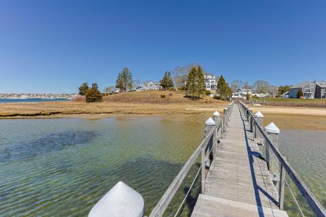 12 Groveland Street Wareham MA 02532
