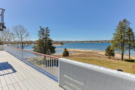 12 Groveland Street Wareham MA 02532