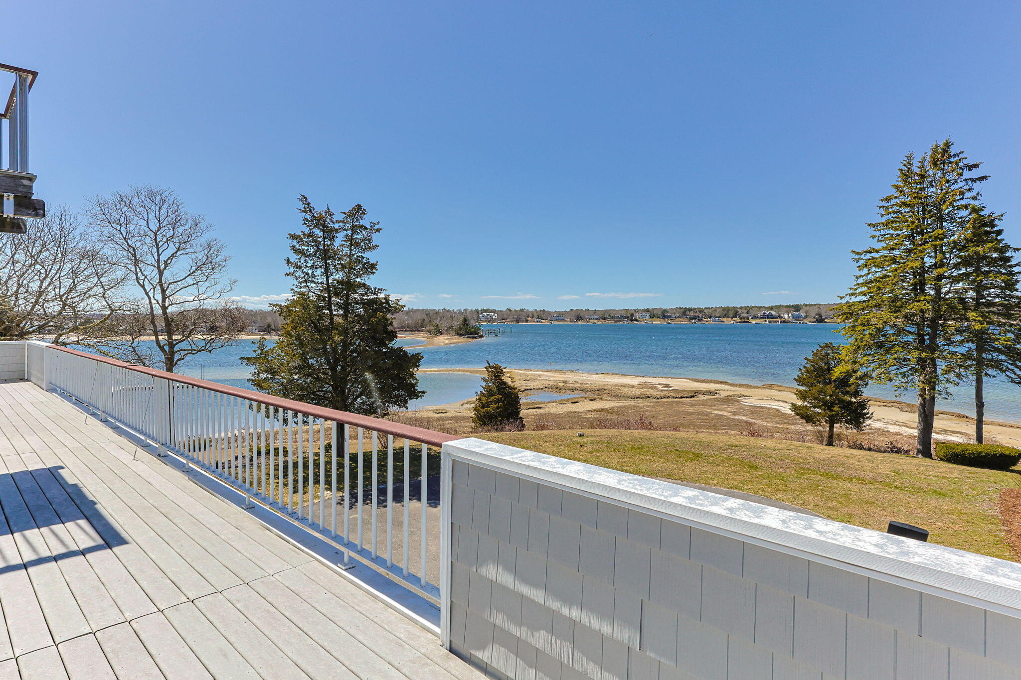 12 Groveland Street Wareham MA 02532