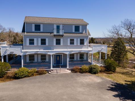12 Groveland Street Wareham MA 02532