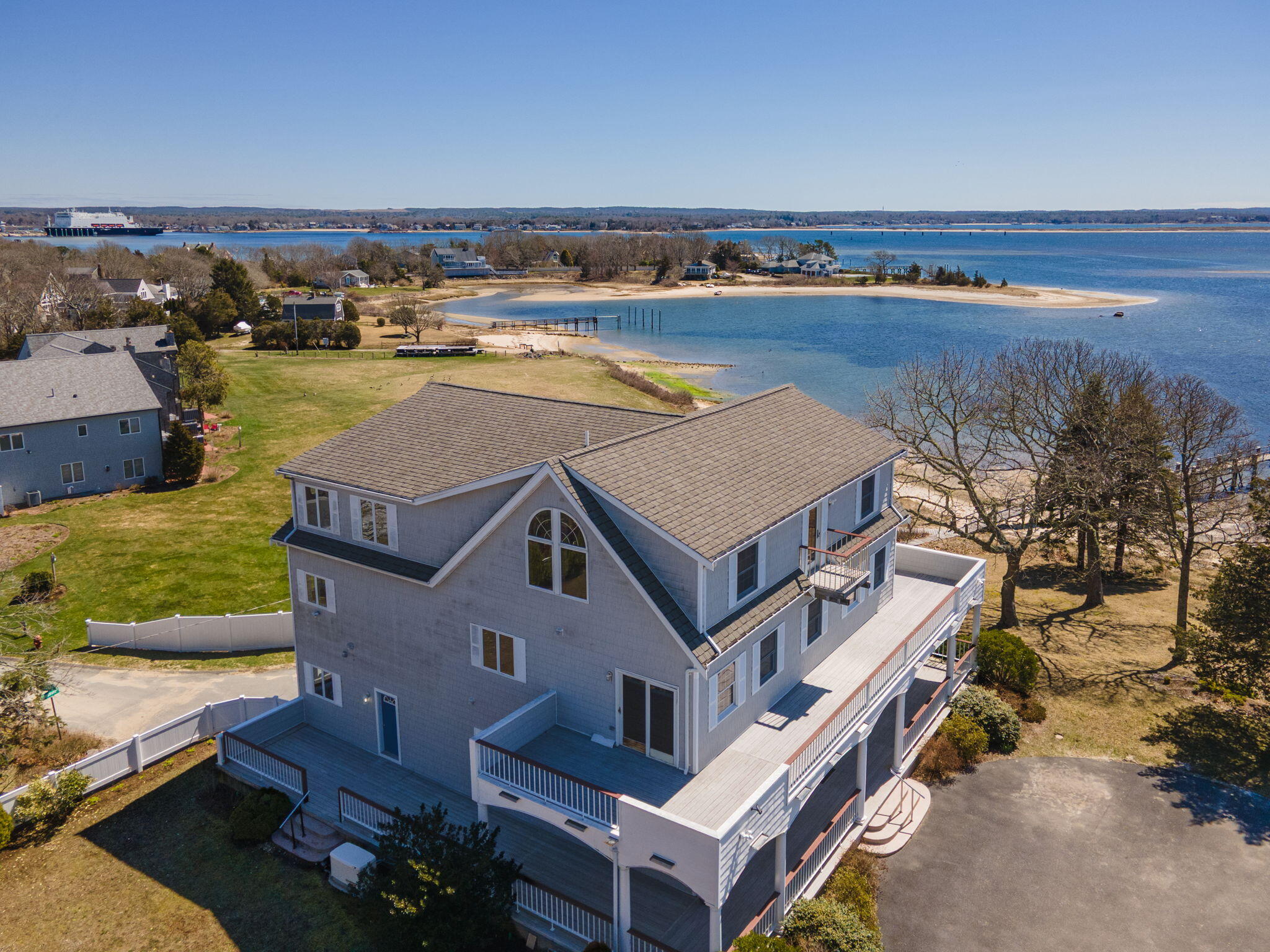 12 Groveland Street Wareham MA 02532