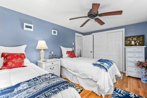 21 Spinning Brook Road Yarmouth MA 02664