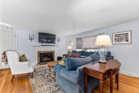 21 Spinning Brook Road Yarmouth MA 02664