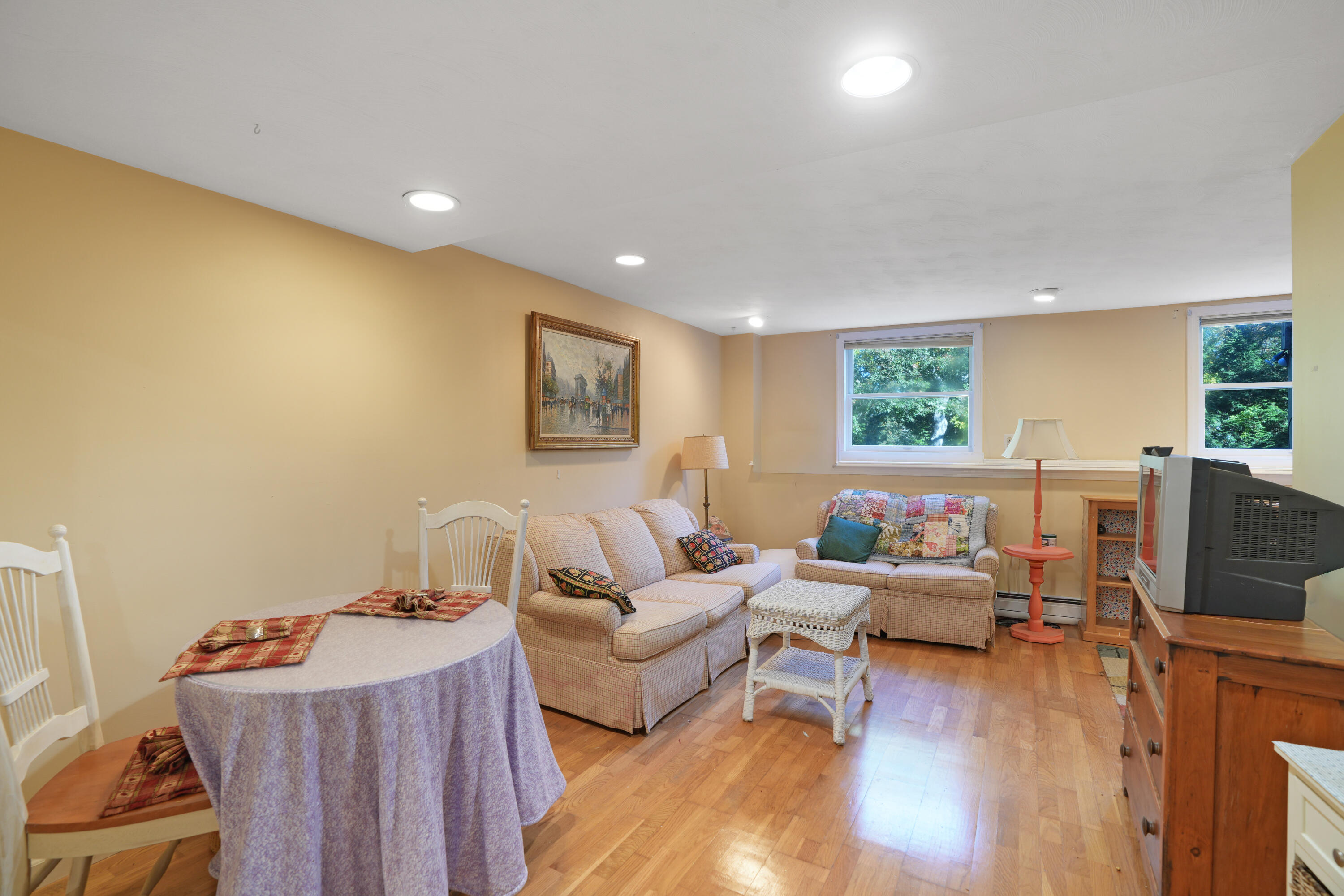22 Old Lighthouse Road MA 02568