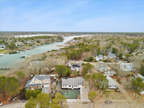 67 Whippoorwill Circle MA 02649