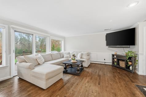 23 Middle Pond Path Barnstable MA 02648