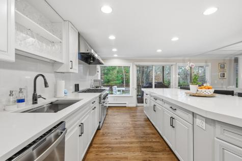 23 Middle Pond Path Barnstable MA 02648