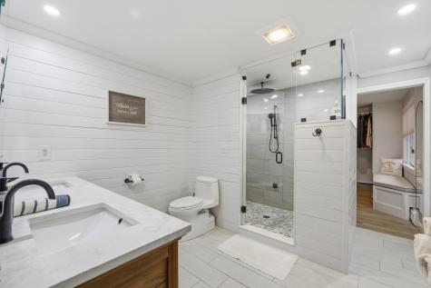 23 Middle Pond Path Barnstable MA 02648