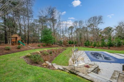 23 Middle Pond Path Barnstable MA 02648