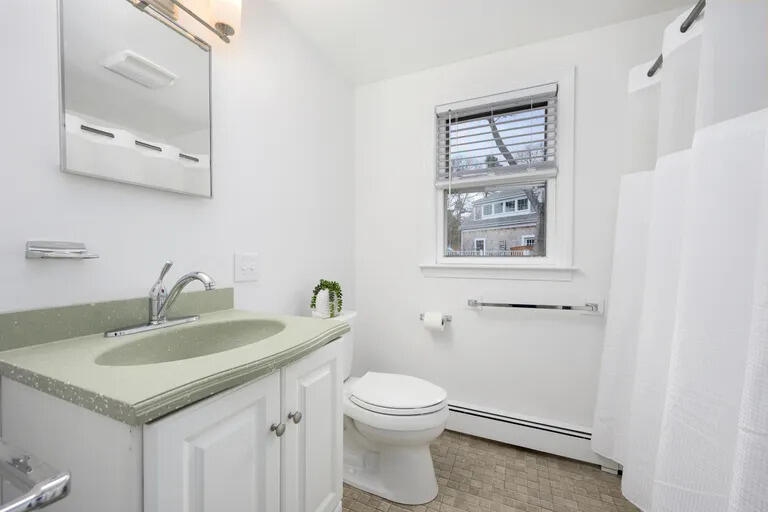 177 Bayview Circle Osterville MA 02655